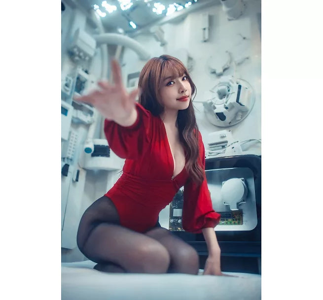 想見妮‧Nicole妮可寫真書★限量盒裝版