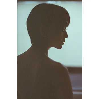 《9125 days about me》簡拉娜同名寫真書