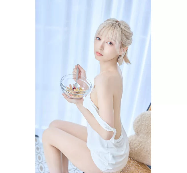 Babe Fantasy 寶兒寫真書 限量寶盒版