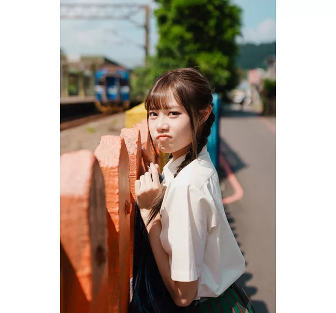 初次見麵：AKB48 Team TP蔡亞恩1st寫真集